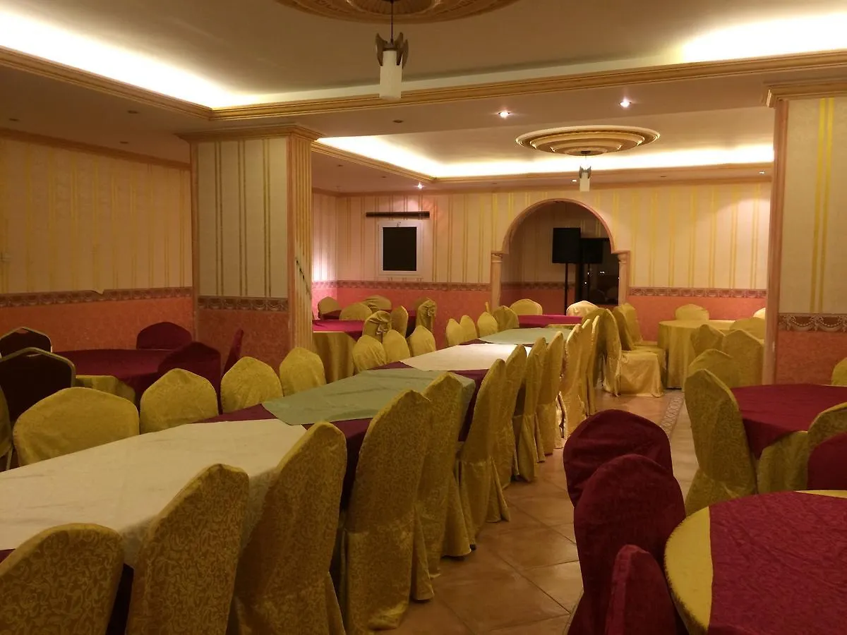 Almahmal Palestine Hotel Τζέντα
